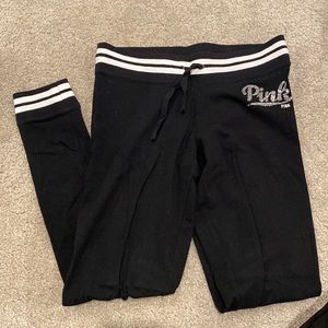 yoga pants